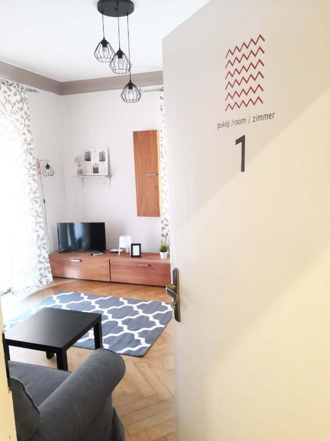 Bankowa 8 Guest Rooms Zielona Góra Exterior foto